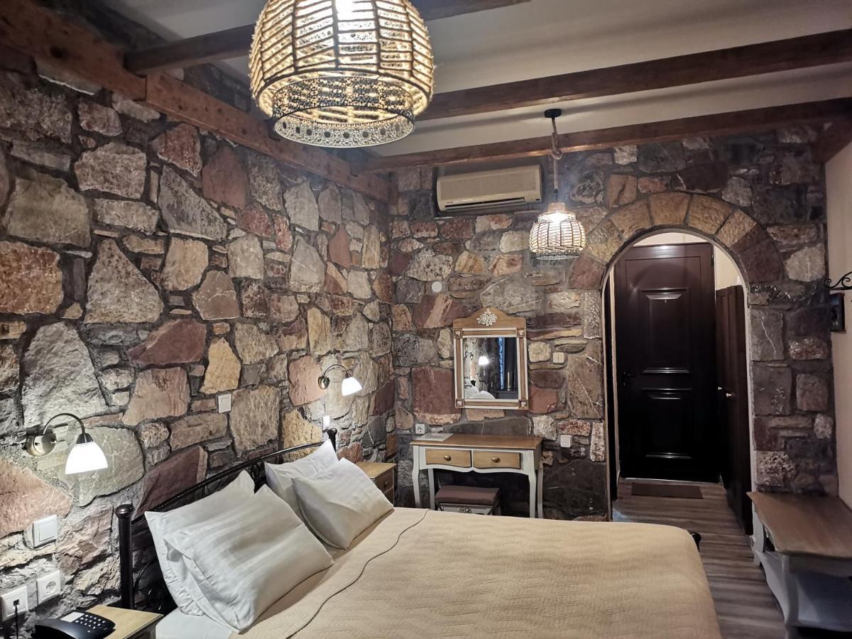 Lejlighedshotel Ataviros 2*