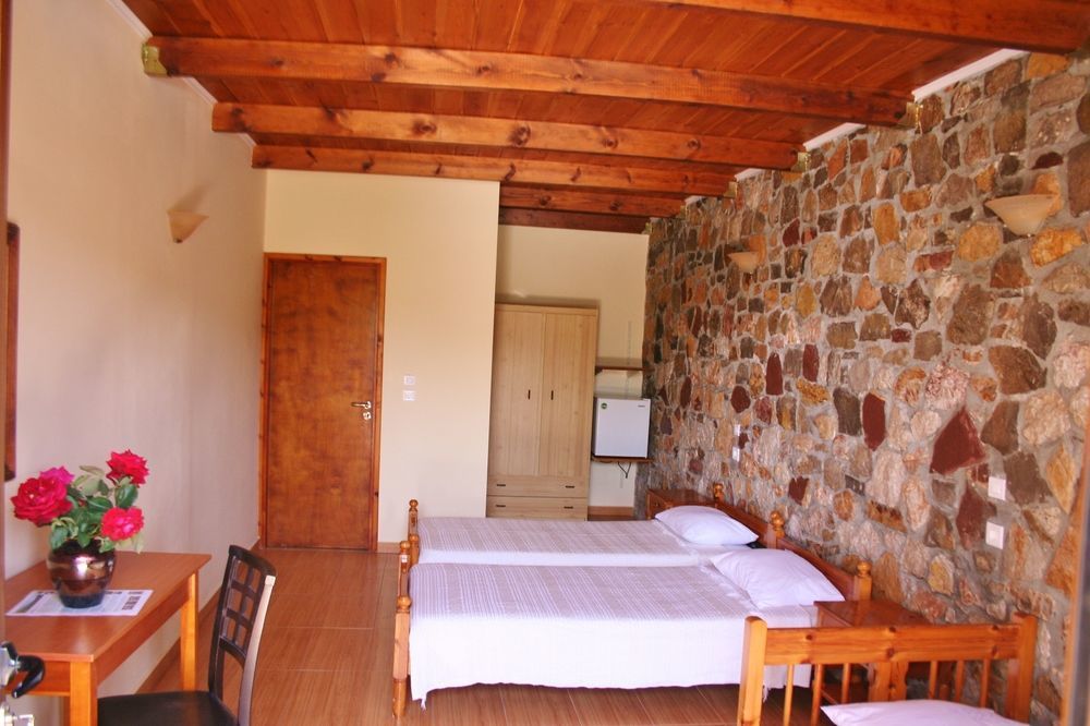 Ataviros Lejlighedshotel 2*